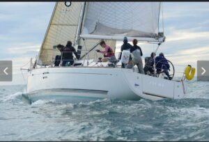 La tripulación del Gorilón viaja a Nápoles para participar en la TRE GOLFI SAILING WEEK